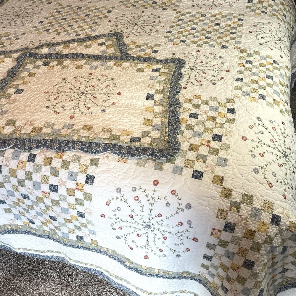 Vtg WestPoint Quilted Coverlet 2 Standard‎ Pillow Shams Full Double Size Cottage